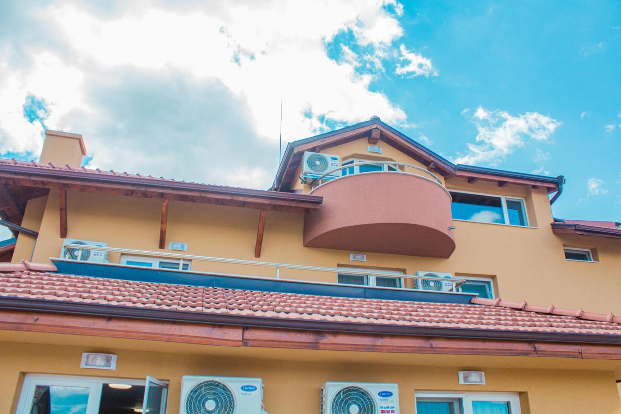 Guesthouse The Rock Sapareva Banya Ngoại thất bức ảnh